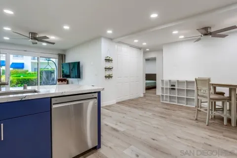 $3,100 | 8308 Regents Road, Unit 1F, San Diego, CA 92122