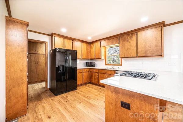 $650,000 | 3855 Angelic Way, Lenoir, NC 28645