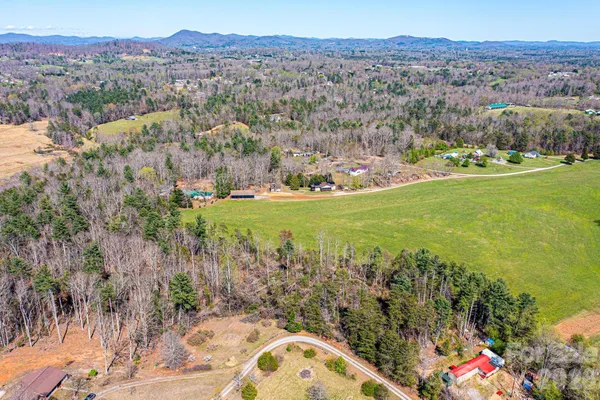 $650,000 | 3855 Angelic Way, Lenoir, NC 28645