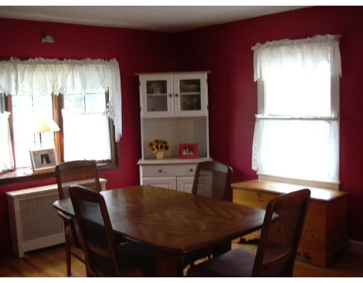 52 Varnum Road Dracut, MA 01826 - Photo 5 of 8 Gallery Image 5