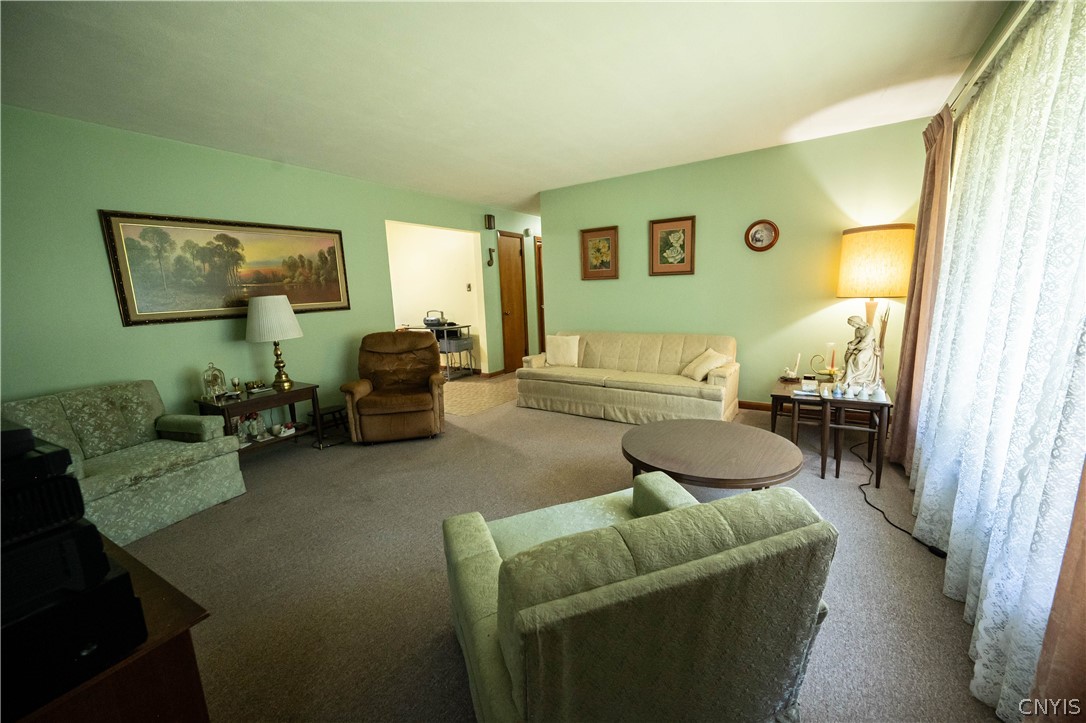 9401 Hayes Road Marcy, NY 13403 - Photo 24 of 35
