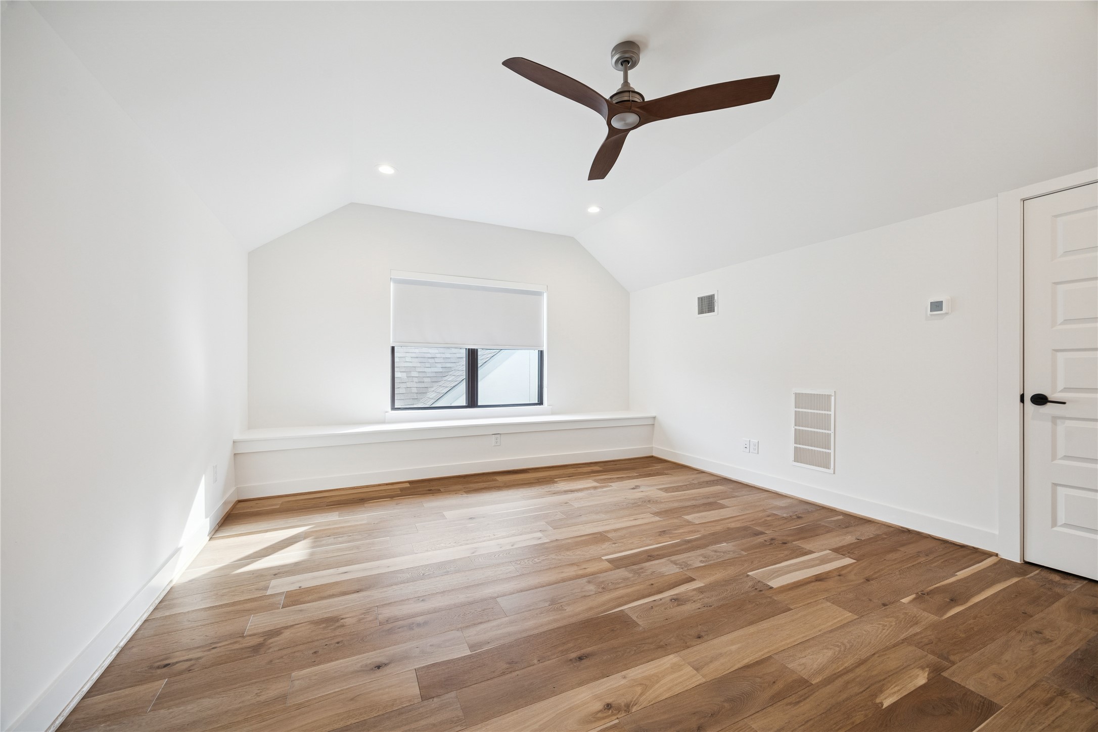 1739 Ojeman Point Lane Houston, TX 77055 - Photo 30 of 35 The third-floor includes an oversized walk-in closet and full bath, providing an ideal setup for a private fourth bedroom.