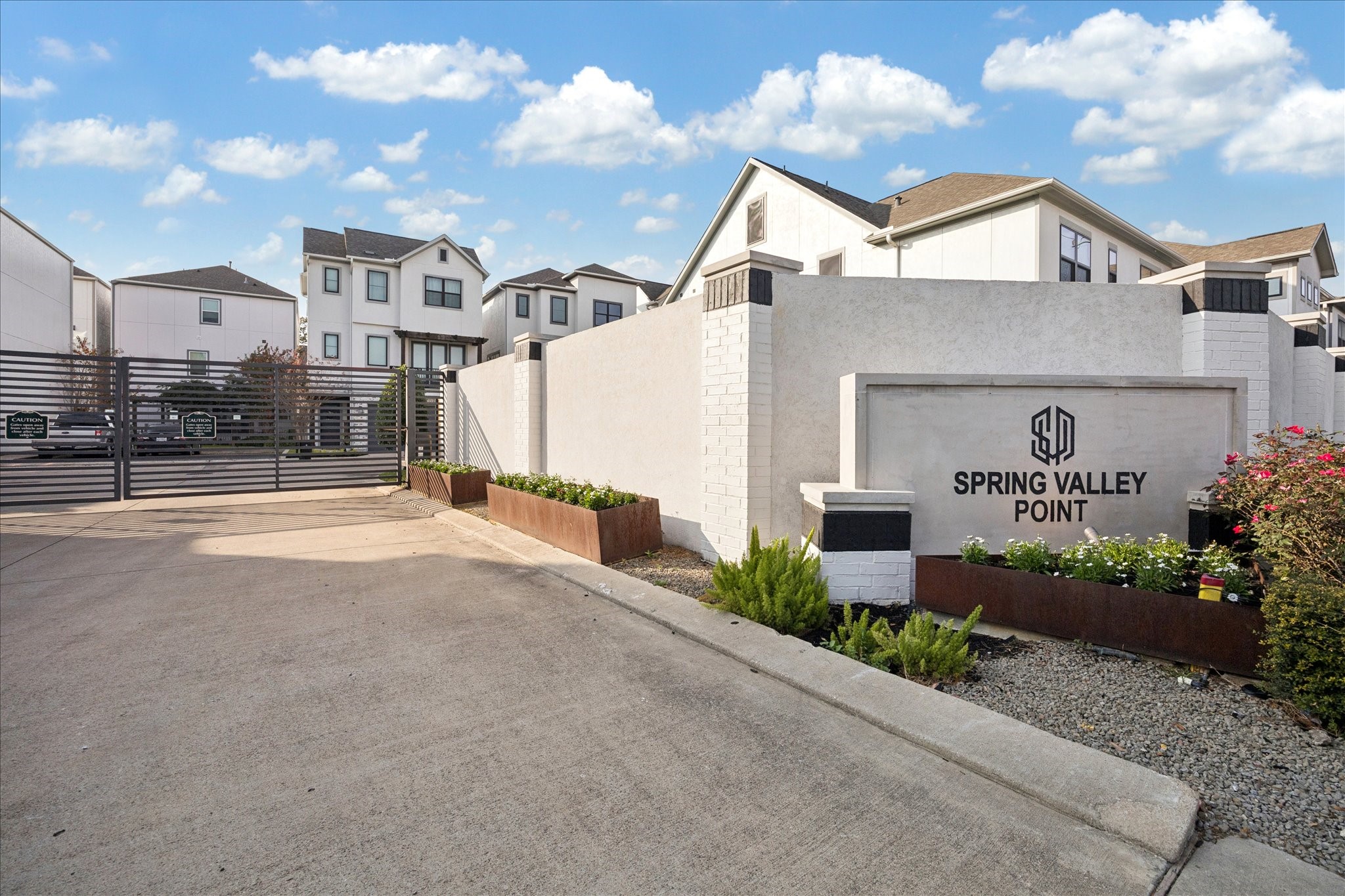 1739 Ojeman Point Lane Houston, TX 77055 - Photo 35 of 35 Gated living with a premium interior lot.