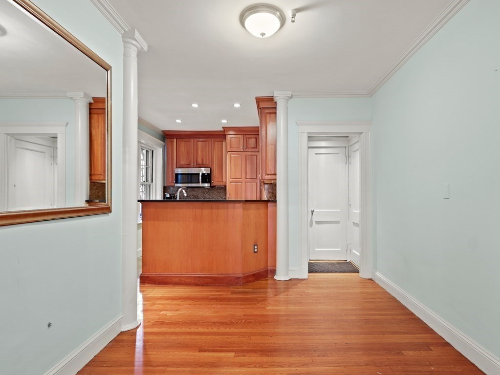 140 Commonwealth Avenue, Unit 1 Chestnut Hill, MA 02467 - Photo 4 of 15