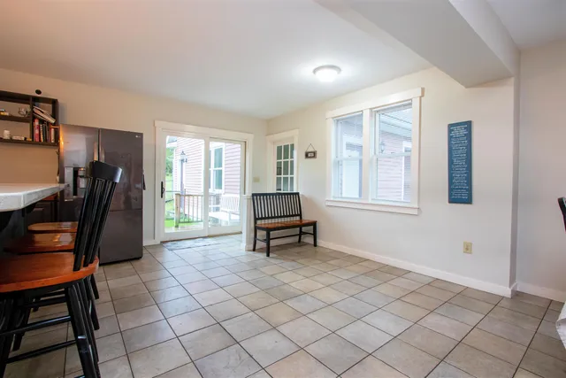 $425,000 | 107 East Village Road, St. Johnsbury, VT 05819