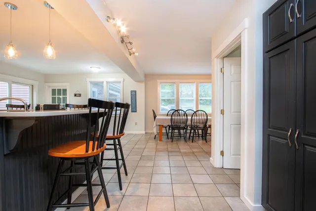 $425,000 | 107 East Village Road, St. Johnsbury, VT 05819