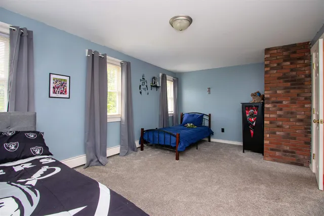 $425,000 | 107 East Village Road, St. Johnsbury, VT 05819