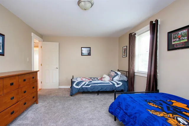 $425,000 | 107 East Village Road, St. Johnsbury, VT 05819