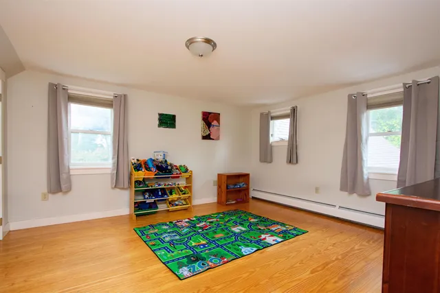 $425,000 | 107 East Village Road, St. Johnsbury, VT 05819