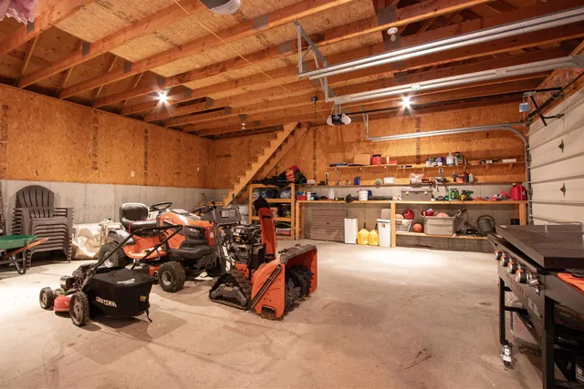 $425,000 | 107 East Village Road, St. Johnsbury, VT 05819