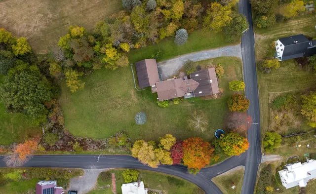 $425,000 | 107 East Village Road, St. Johnsbury, VT 05819