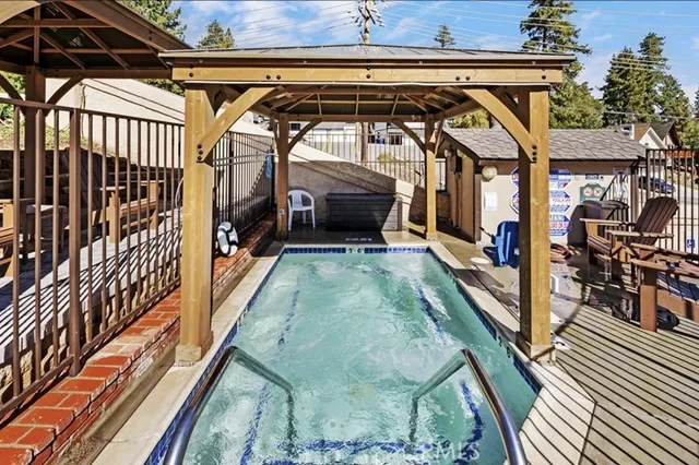 $1,450,000 | 43000 Clover Drive, Unit 22, Big Bear Lake, CA 92315