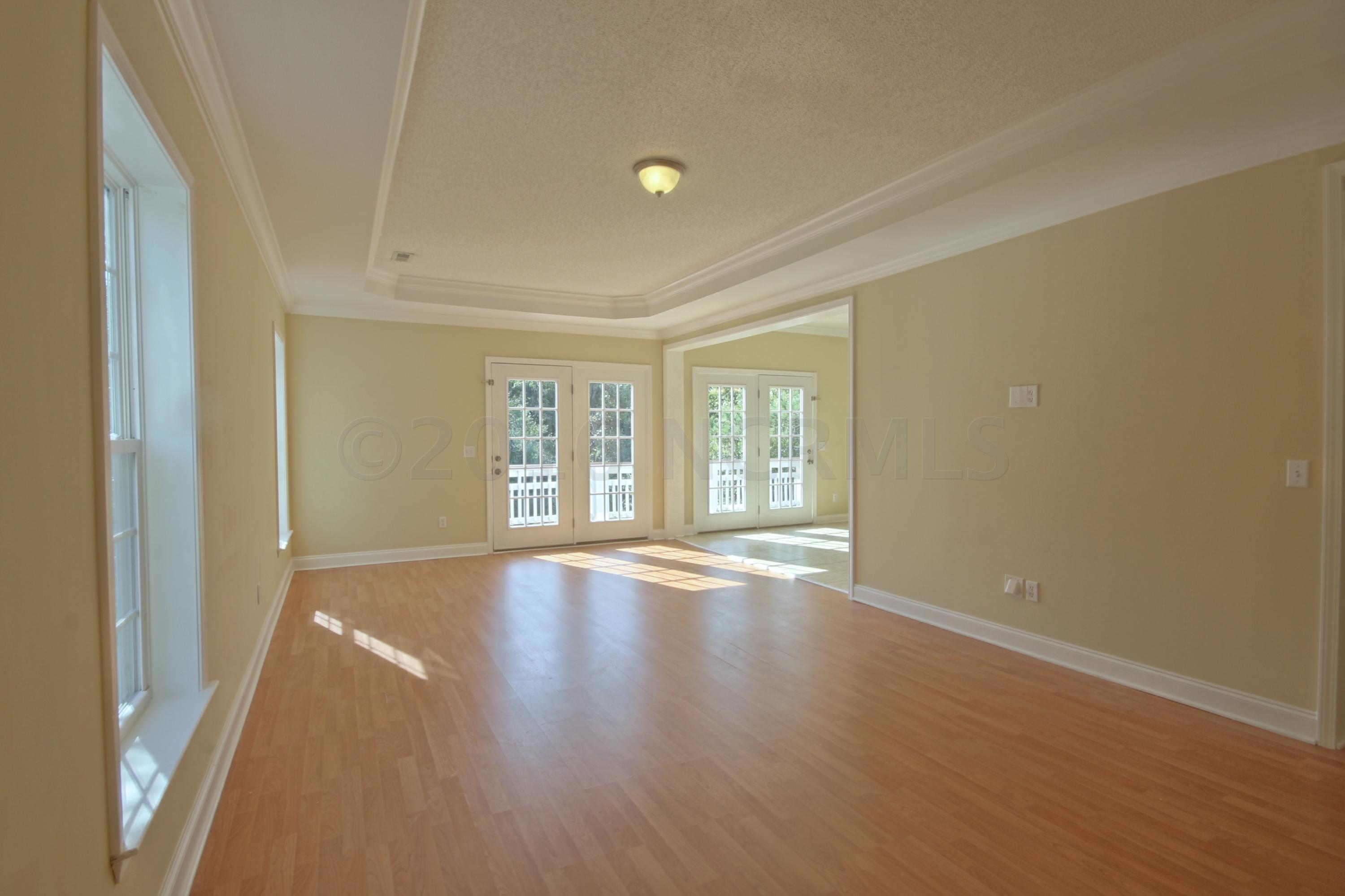 3502 Windy Point Road Southwest Supply, NC 28462 - Photo 6 of 29 Living room
