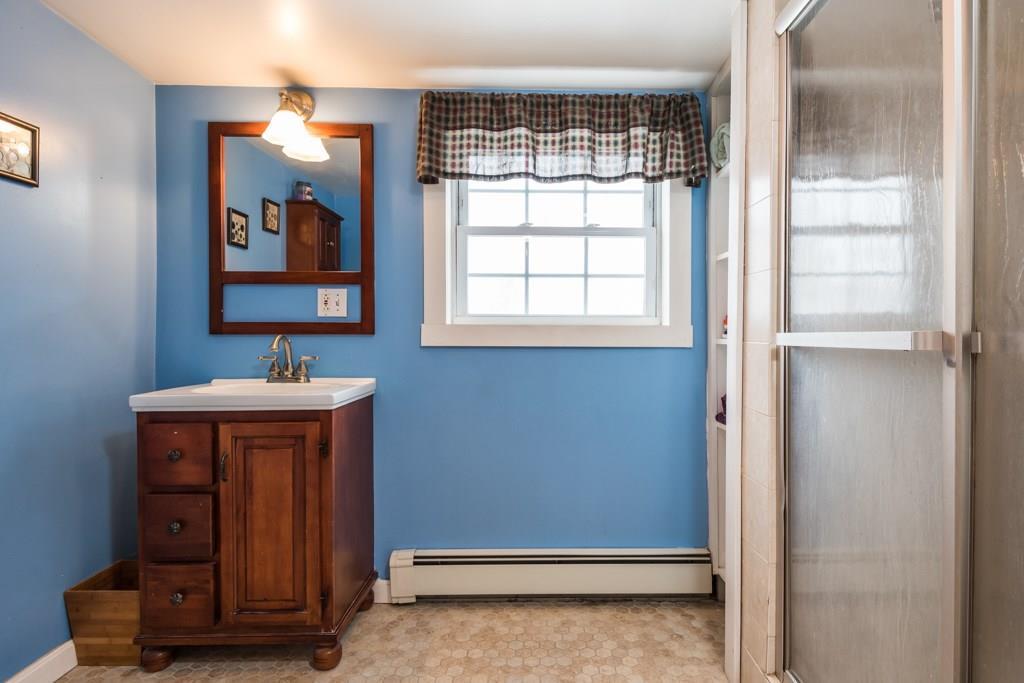 965 Barnestown Road Hope, ME 04847 - Photo 24 of 34 Photo