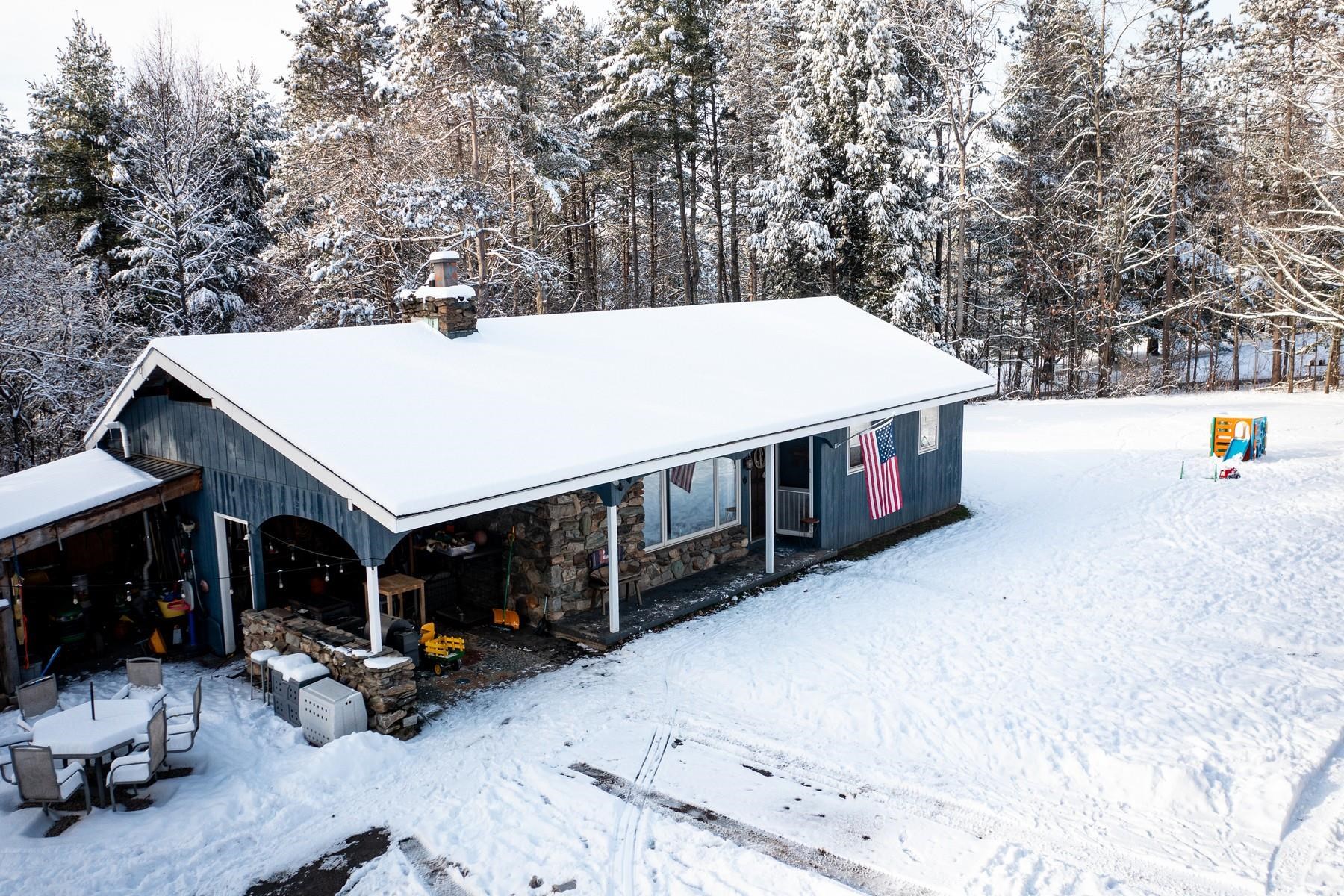 66 Roy Avenue Rutland Town, VT 05701 - Photo 2 of 18