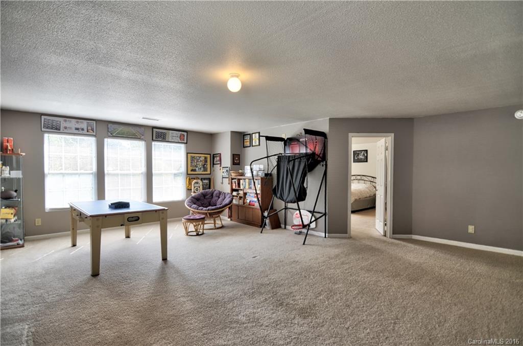 2804 James Road Charlotte, NC 28215 - Photo 11 of 21 Gallery Image 11