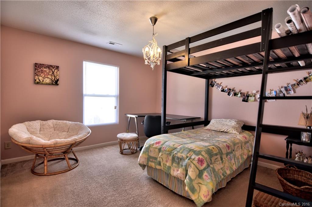 2804 James Road Charlotte, NC 28215 - Photo 13 of 21 Gallery Image 13