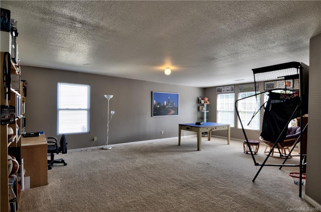 2804 James Road Charlotte, NC 28215 - Photo 10 of 21 Gallery Image 10