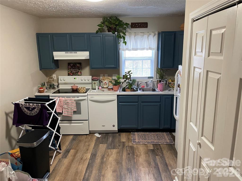 111 Sunset Drive Clover, SC 29710 - Photo 6 of 13