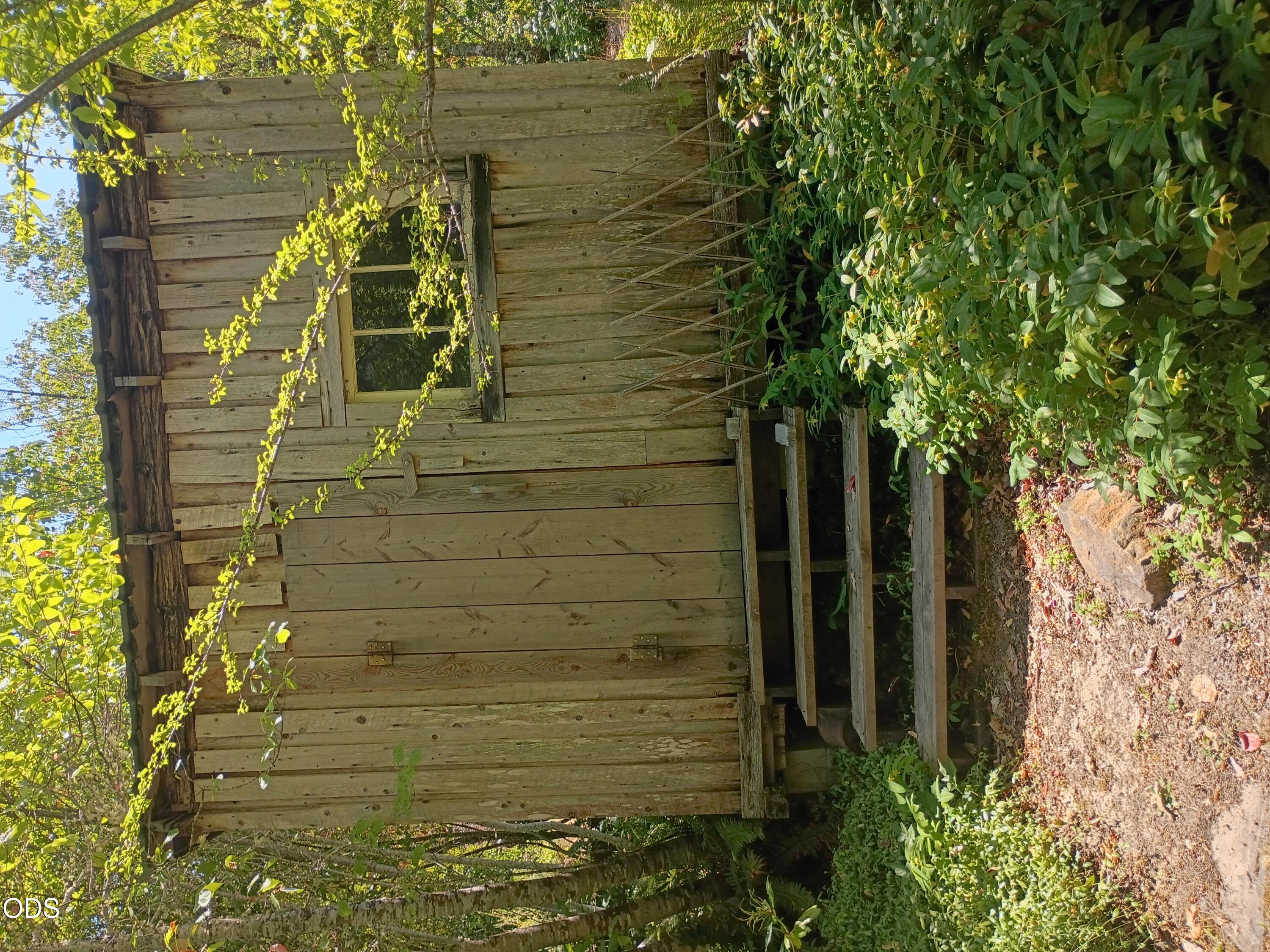 1407 Caves Camp Road Williams, OR 97544 - Photo 21 of 28 Gallery Image 21