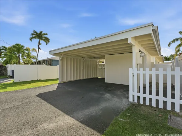 $1,175,000 | 635 Olomana Street, Kailua, HI 96734