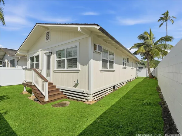 $1,175,000 | 635 Olomana Street, Kailua, HI 96734