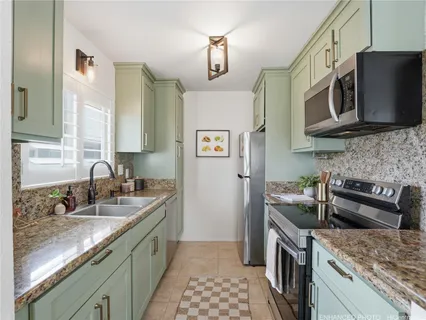 $1,175,000 | 635 Olomana Street, Kailua, HI 96734