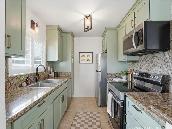 $1,175,000 | 635 Olomana Street, Kailua, HI 96734