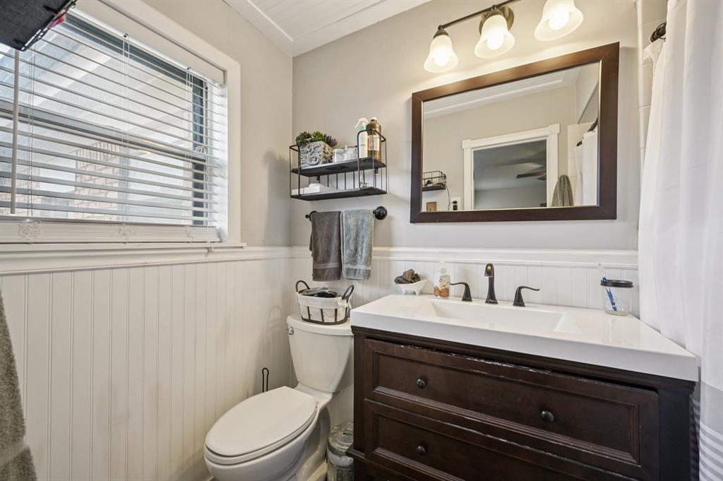 4628 Ridgemont Road Haltom City, TX 76117 - Photo 22 of 28