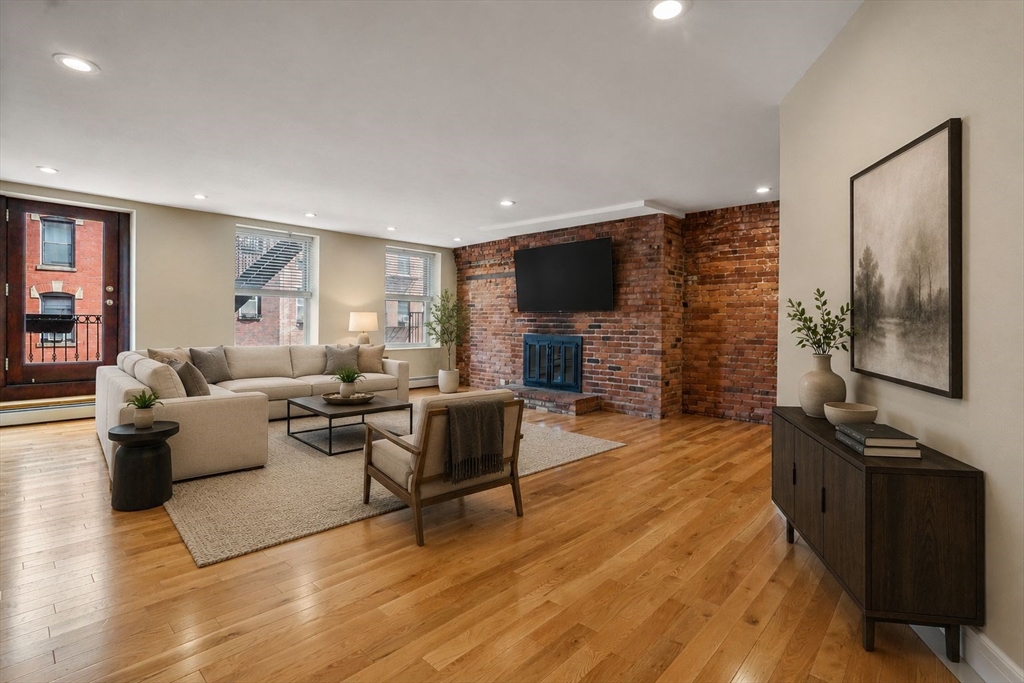 122 Fulton Street, Unit 16 Boston, MA 02109 - Photo 6 of 6