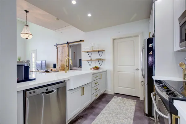 $2,550 | 1010 Rosine Street, Unit 43, Houston, TX 77019