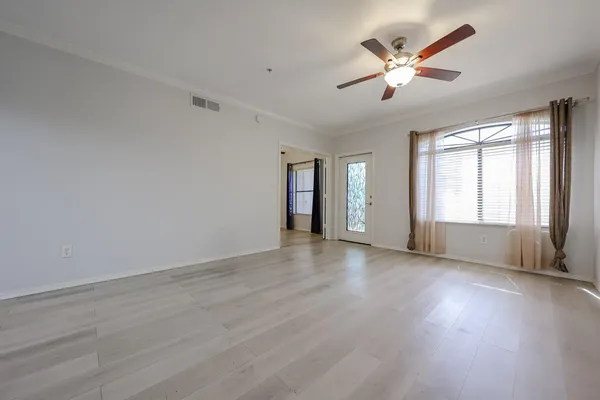 $1,700 | 15095 North Thompson Peak Parkway, Unit 1095, Scottsdale, AZ 85260