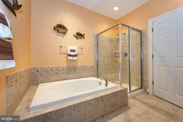 $315,000 | 2700 Willow Oak Drive, Unit 311B, Cambridge, MD 21613