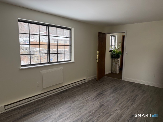 31 Craftwood Road, Unit 12 Waterbury, CT 06704 - Photo 3 of 13