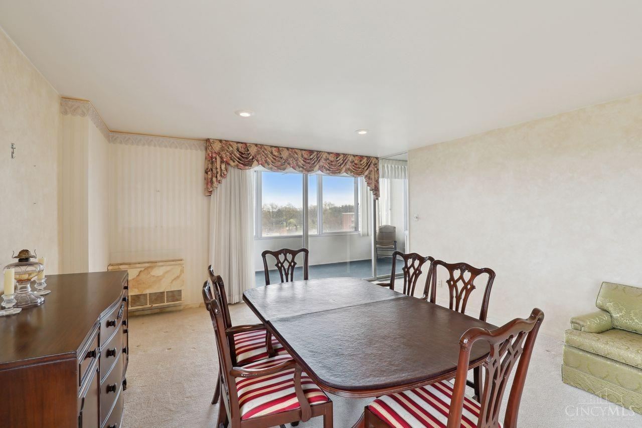 2324 Madison Road, Unit 707 Cincinnati, OH 45208 - Photo 15 of 36 Gallery Image 15