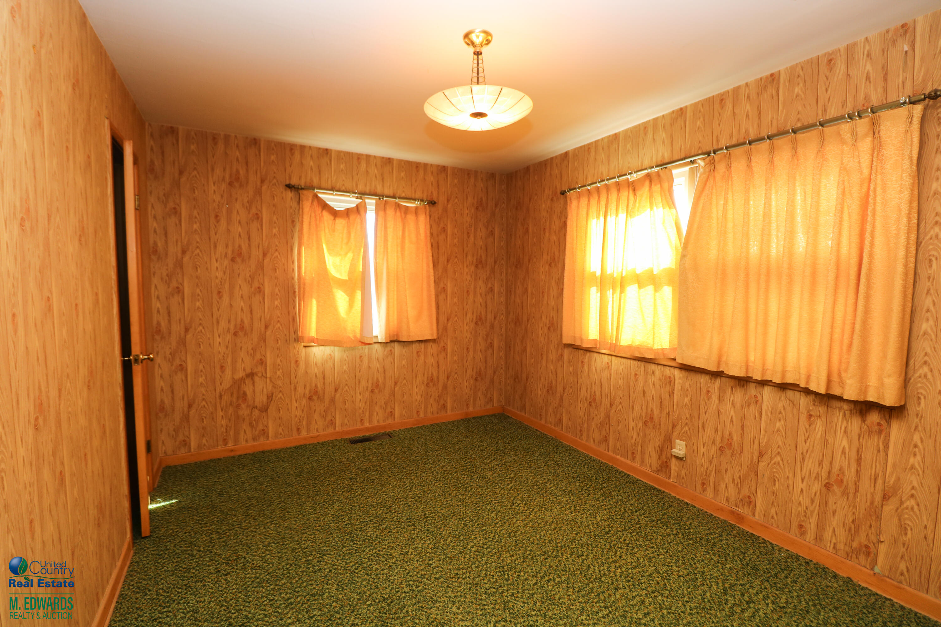 404 Wilson Street Sudan, TX 79371 - Photo 9 of 10 a view of an empty room with a window