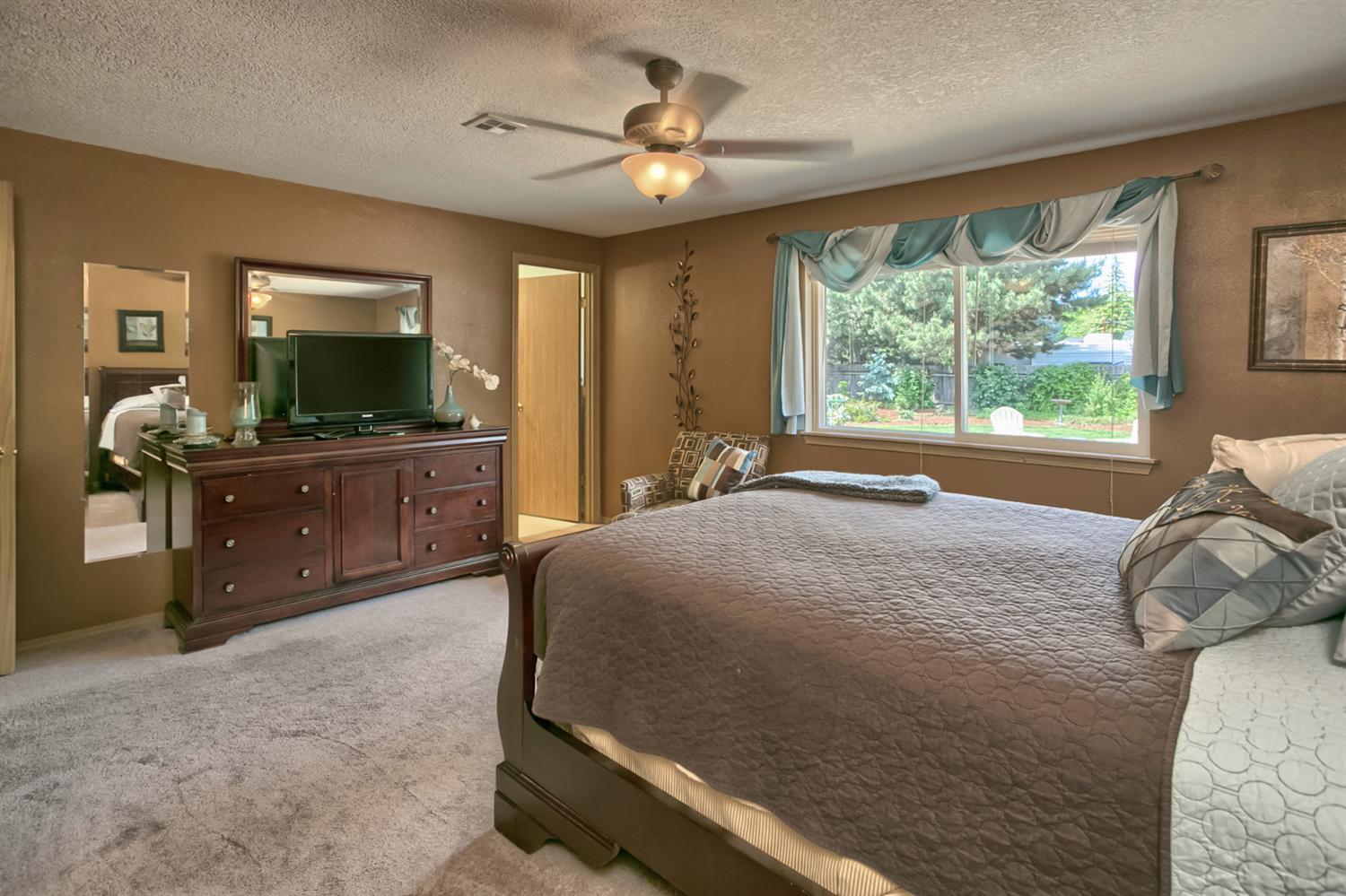 756 Talbot Street Eagle Point, OR 97524 - Photo 18 of 34 Additional Photo