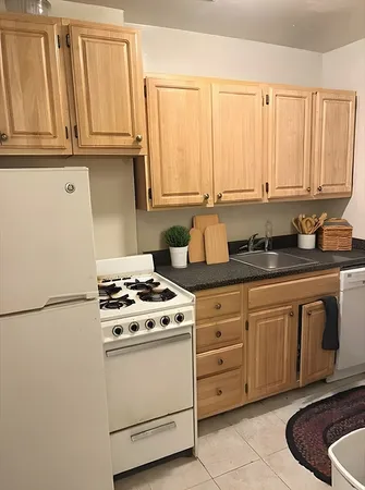 $4,800 | 469 Beacon Street, Unit 2, Boston, MA 02115