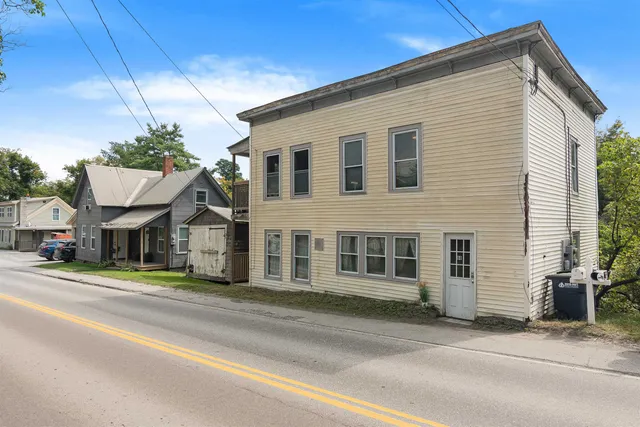 $179,000 | 60 School Street, Plainfield, VT 05667