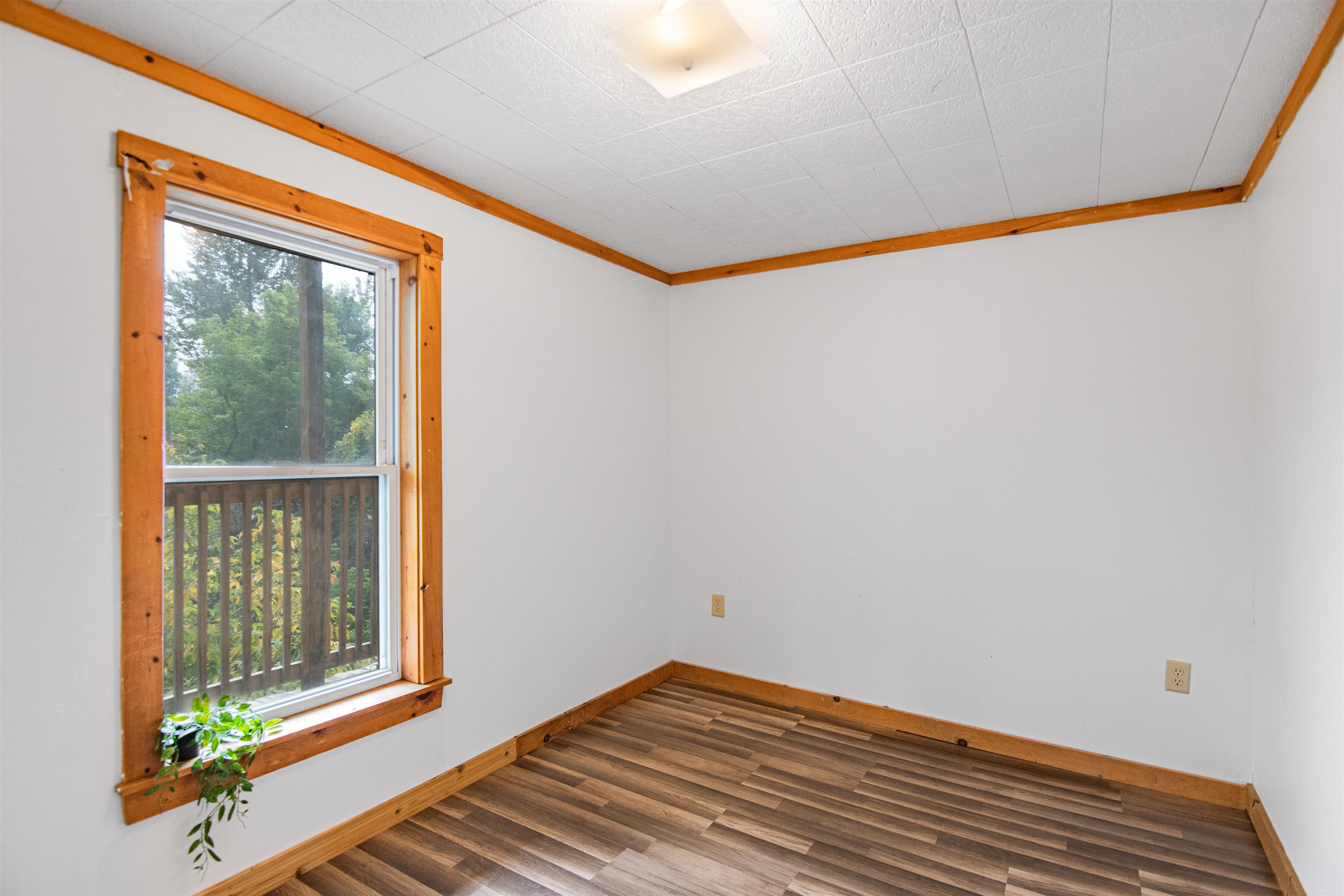 60 School Street Plainfield, VT 05667 - Photo 11 of 27