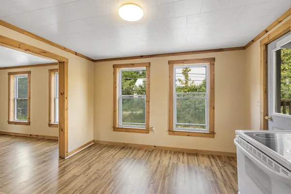 $179,000 | 60 School Street, Plainfield, VT 05667