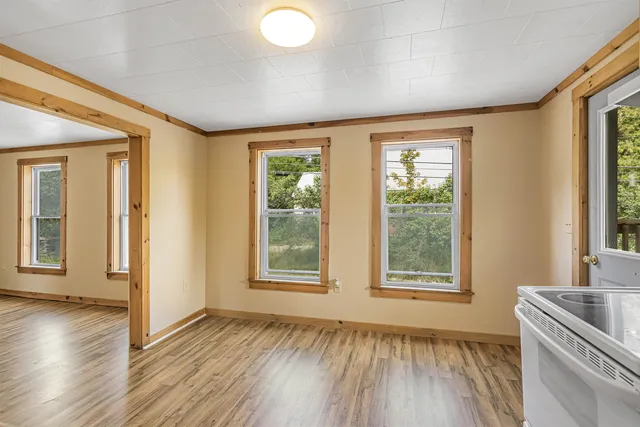 $179,000 | 60 School Street, Plainfield, VT 05667