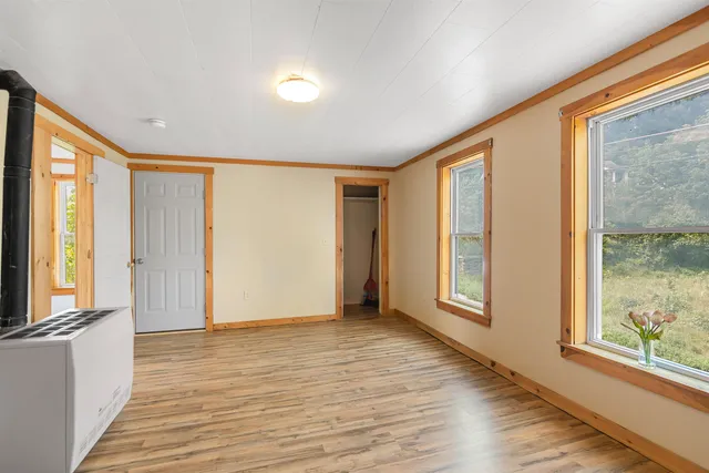 $179,000 | 60 School Street, Plainfield, VT 05667