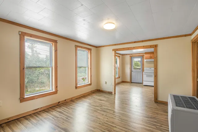 $179,000 | 60 School Street, Plainfield, VT 05667