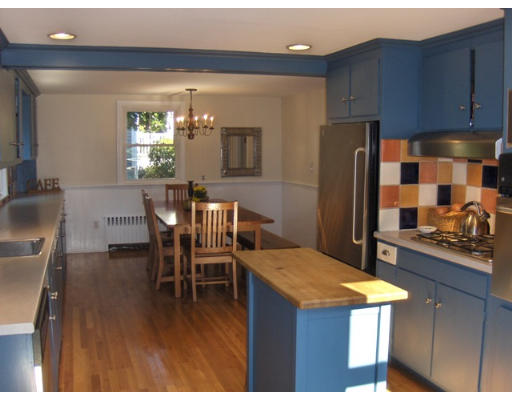 44 Cedar Street Lexington, MA 02421 - Photo 6 of 9