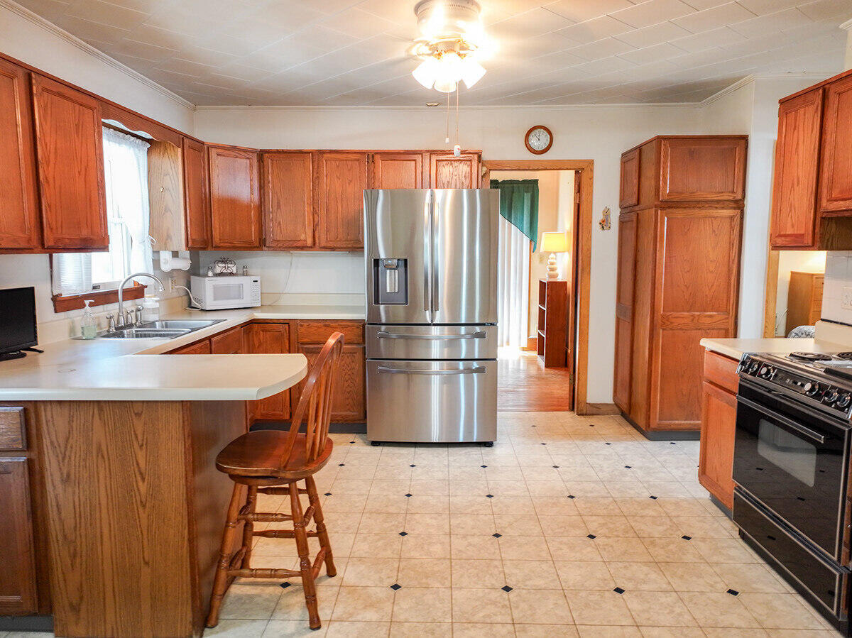 5 Payne Street Lewiston, ME 04240 - Photo 8 of 49 Kitchen