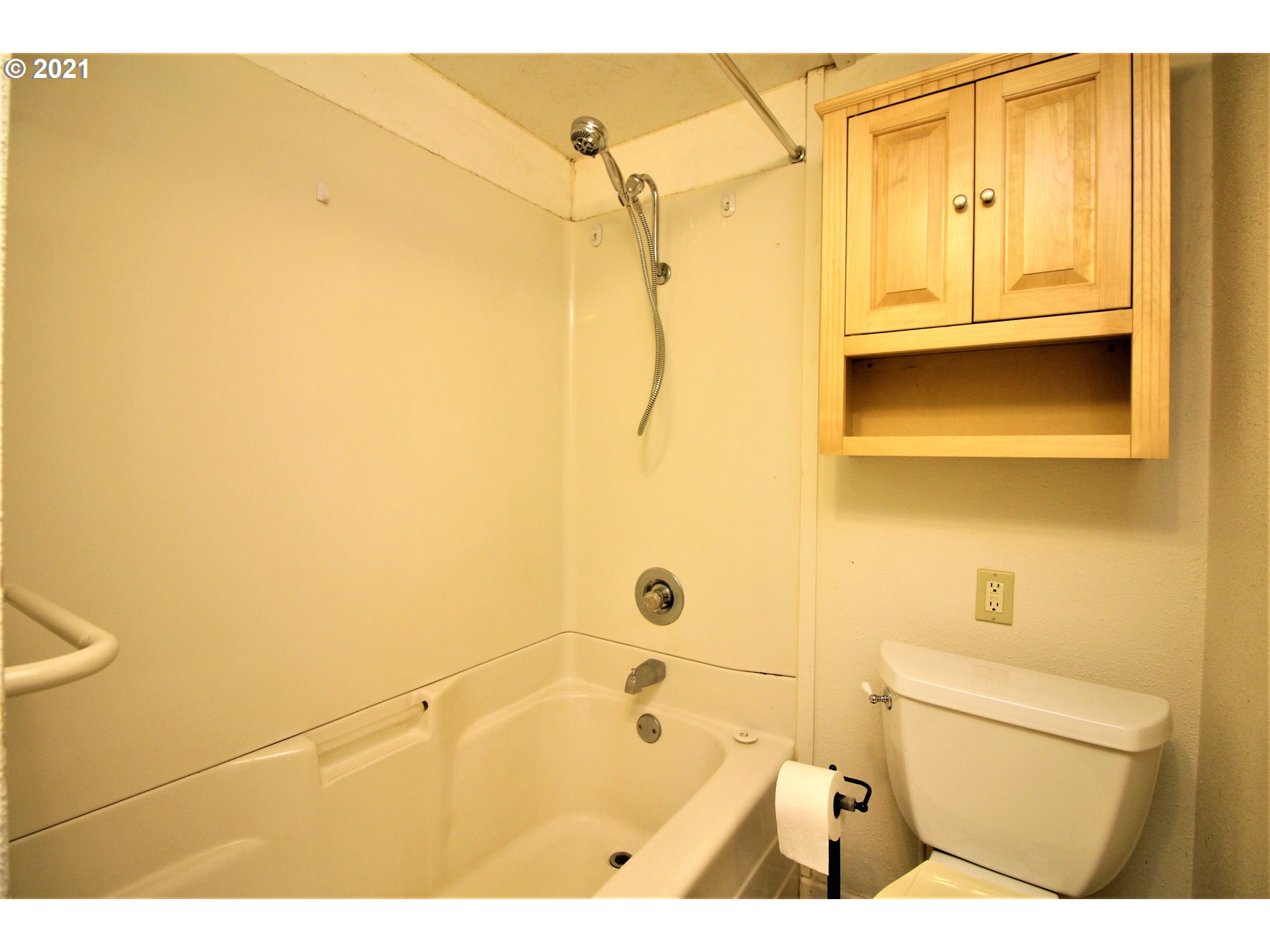 54572 Fairview Road Coquille, OR 97423 - Photo 15 of 28 Gallery Image 15
