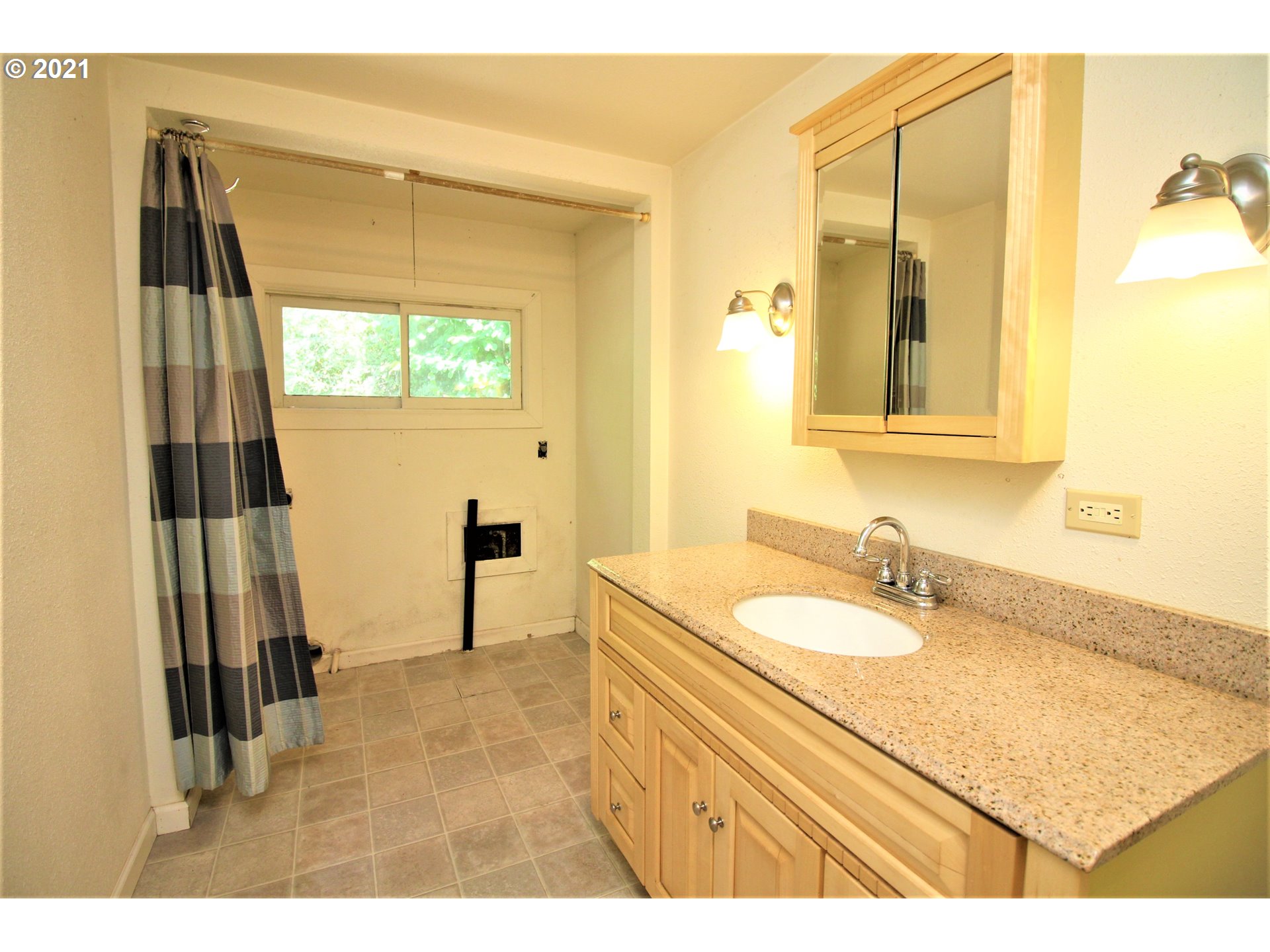 54572 Fairview Road Coquille, OR 97423 - Photo 16 of 28 Gallery Image 16