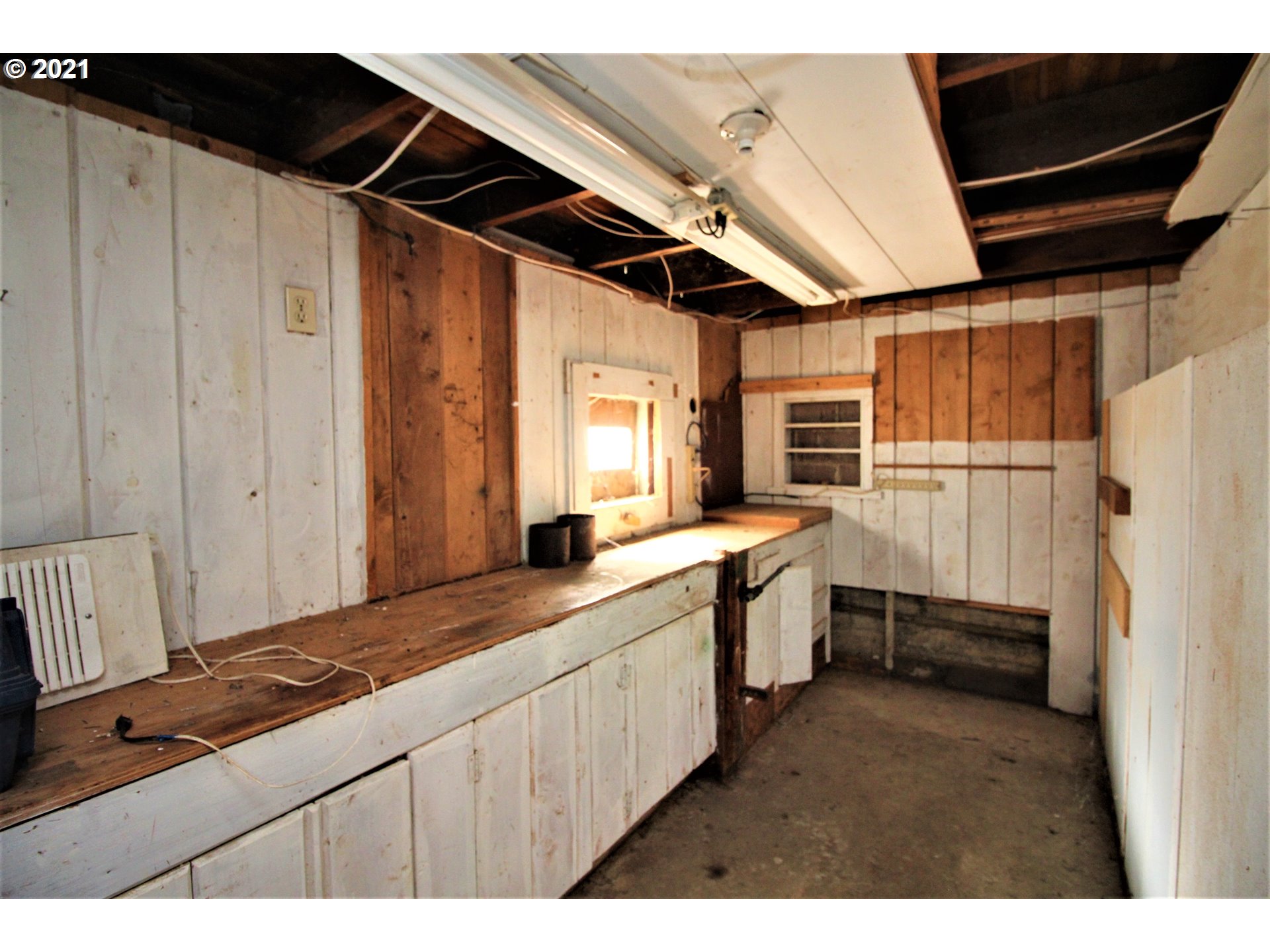54572 Fairview Road Coquille, OR 97423 - Photo 20 of 28 Gallery Image 20
