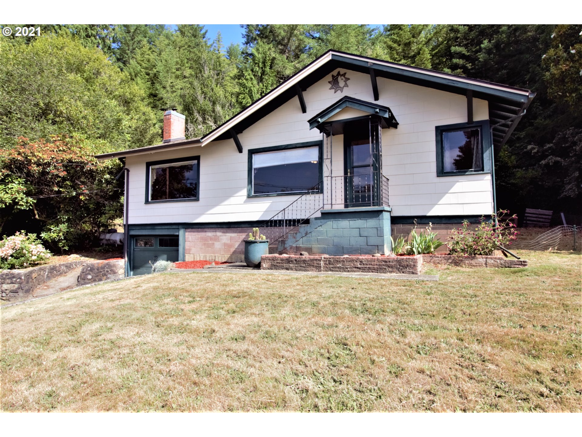 54572 Fairview Road Coquille, OR 97423 - Photo 24 of 28 Gallery Image 24
